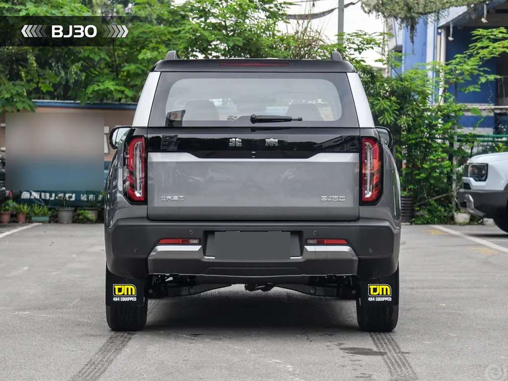 北京BJ30TJM挡泥板