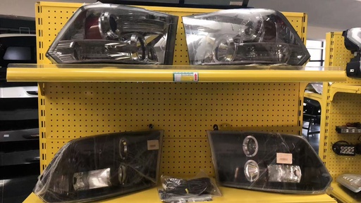 [B级大灯] 道奇公羊1500秀山亚光黑前大灯（11-18）